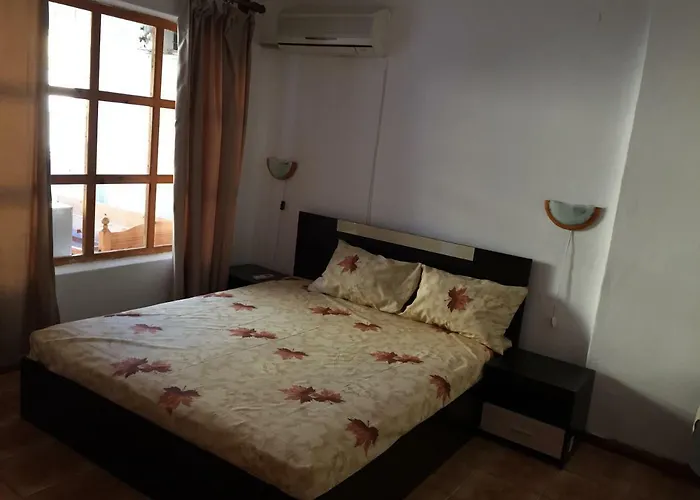 Quattro Soli Konukevi *