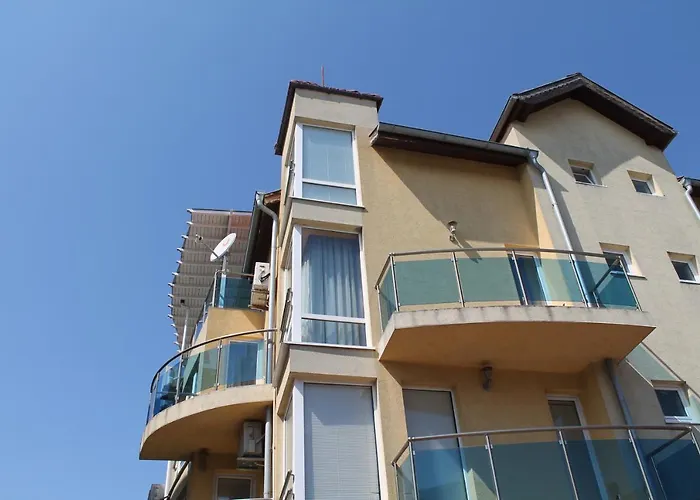 Konukevi Quattro Soli *