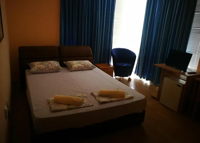 Quattro Soli ゲストハウス プリモルスコ